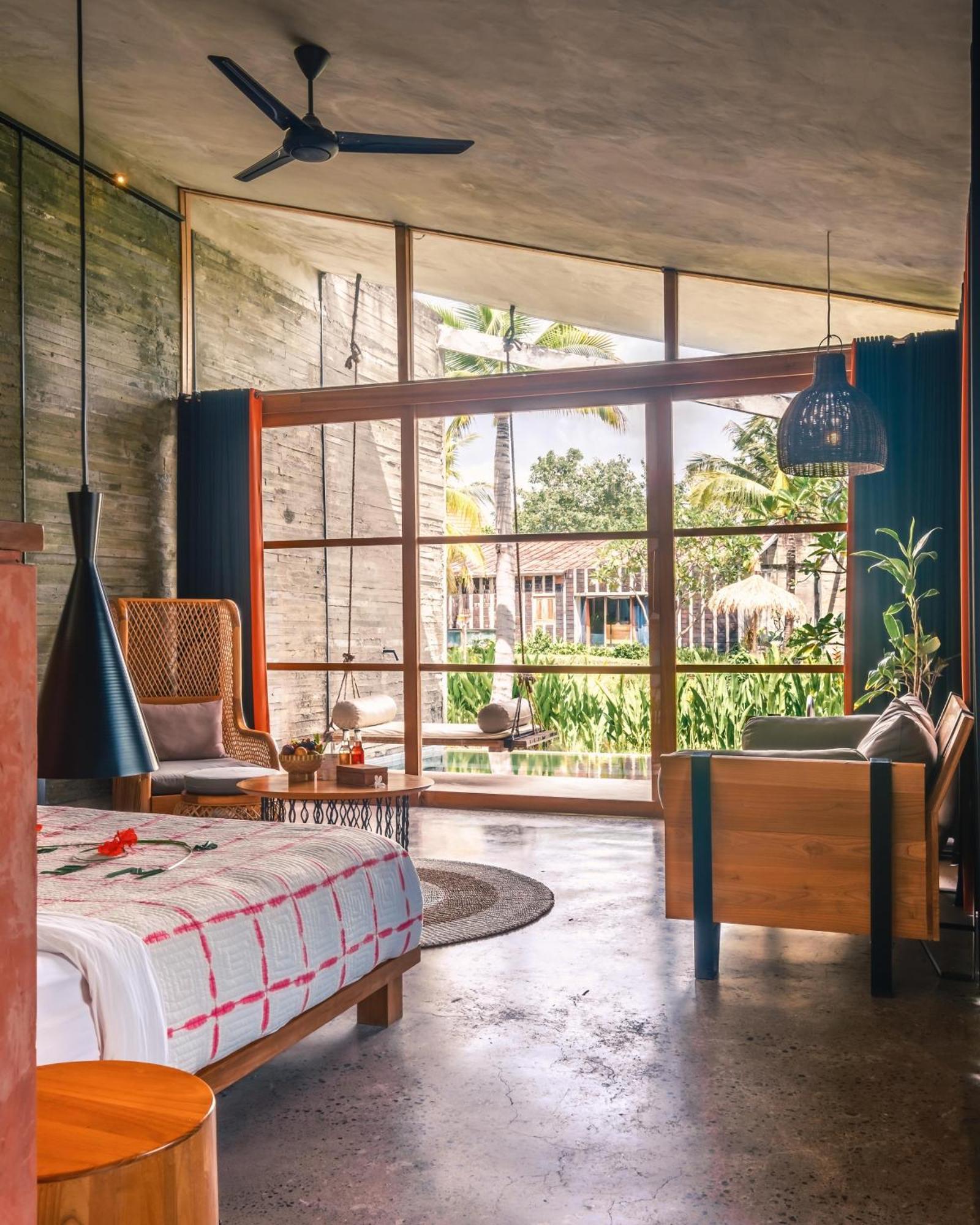 Shore Amora 4* Canggu